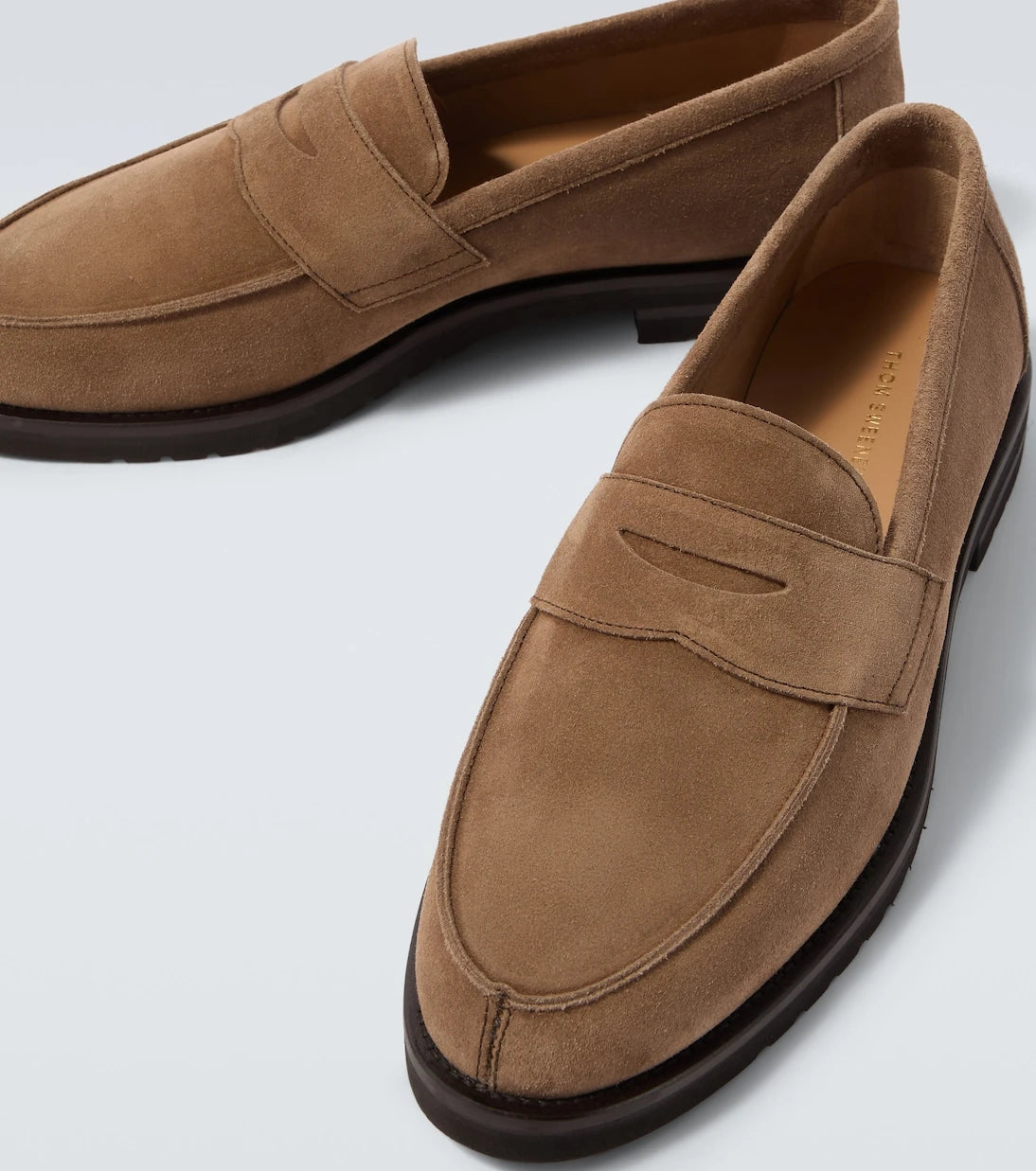 Thom Sweeney - حذاء لوفرز بيني من جلد الغزال