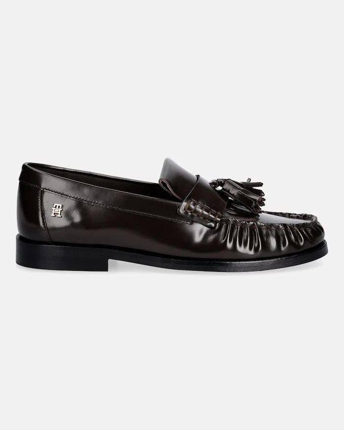 Tommy Hilfiger Kadın Deri Loafer TH LOAFER TASSEL ABRASIVATO