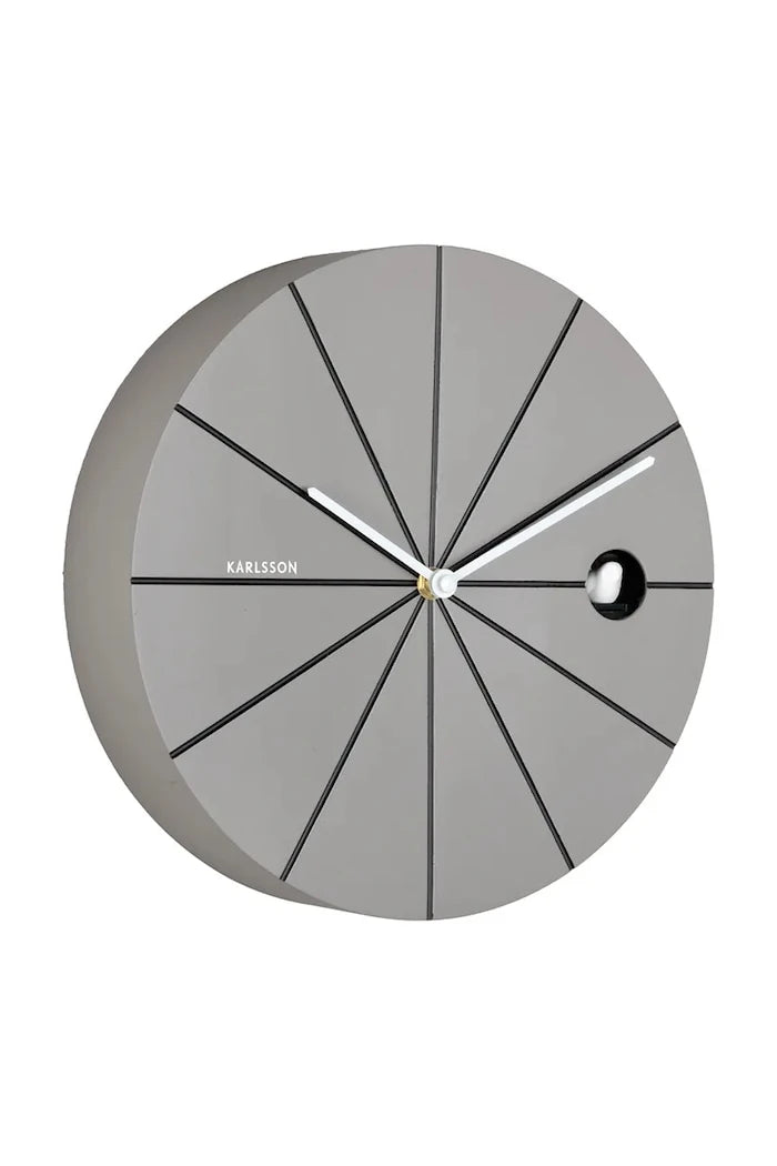 Стенен часовник с кукувичка Karlsson Destacado Cuckoo 28 cm