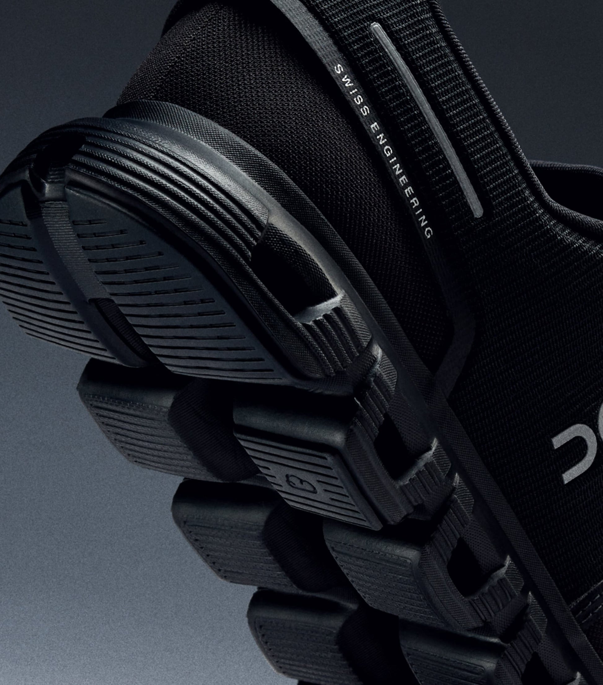 On Black Cloud 6 Waterproof Trainers