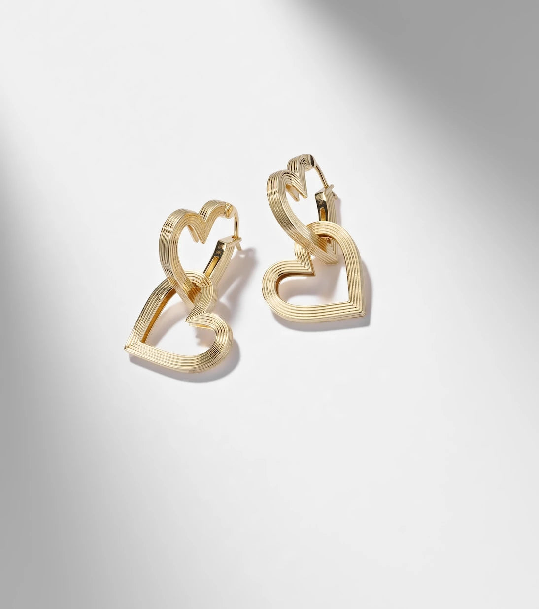 Sydney Evan - 14kt gold earrings