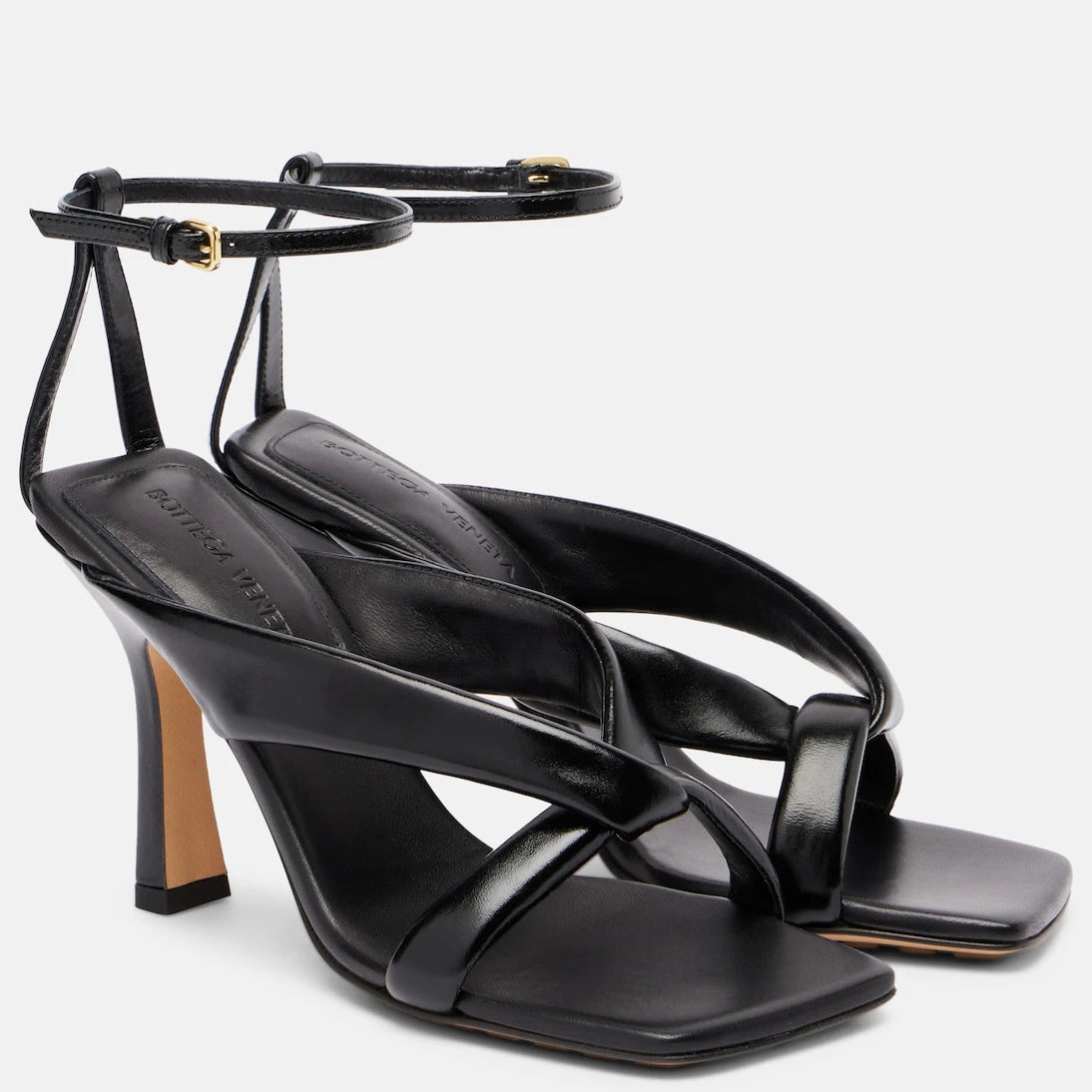 Bottega Veneta - صندل Riva 90 الجلدي