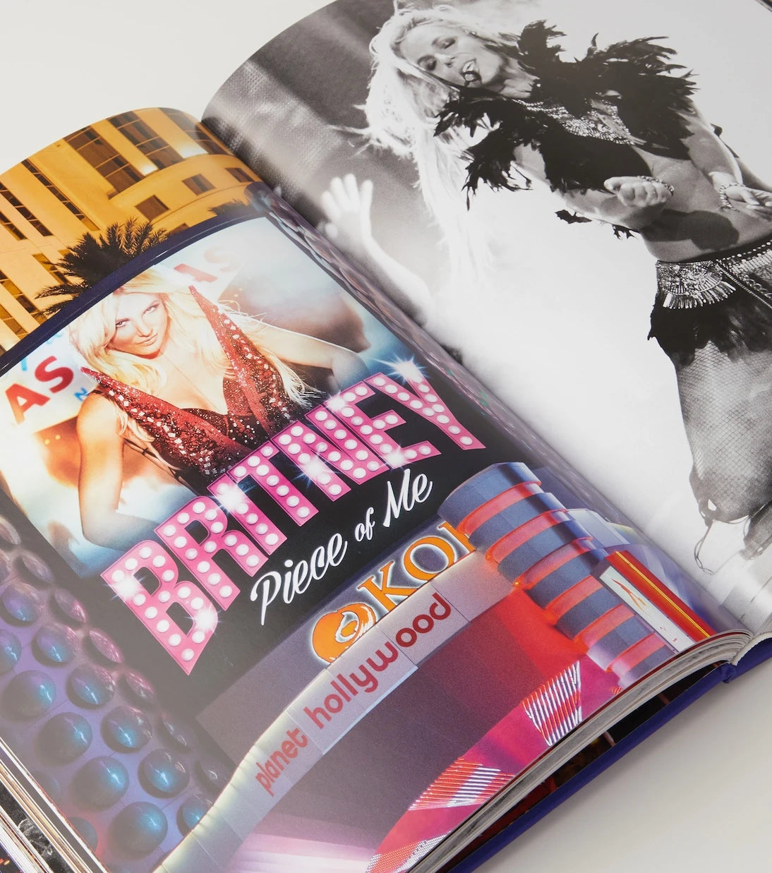 Assouline - Las Vegas Magic book