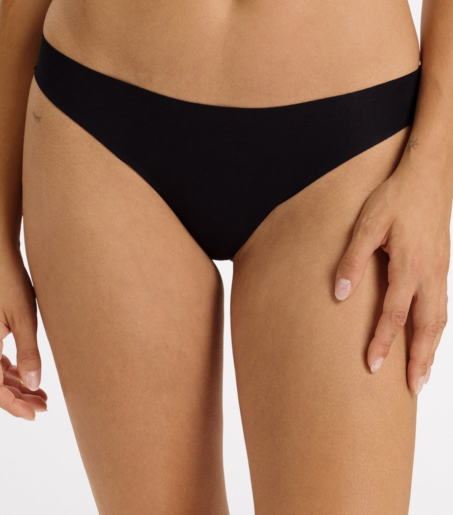 Invisible Cotton Thong BLACK