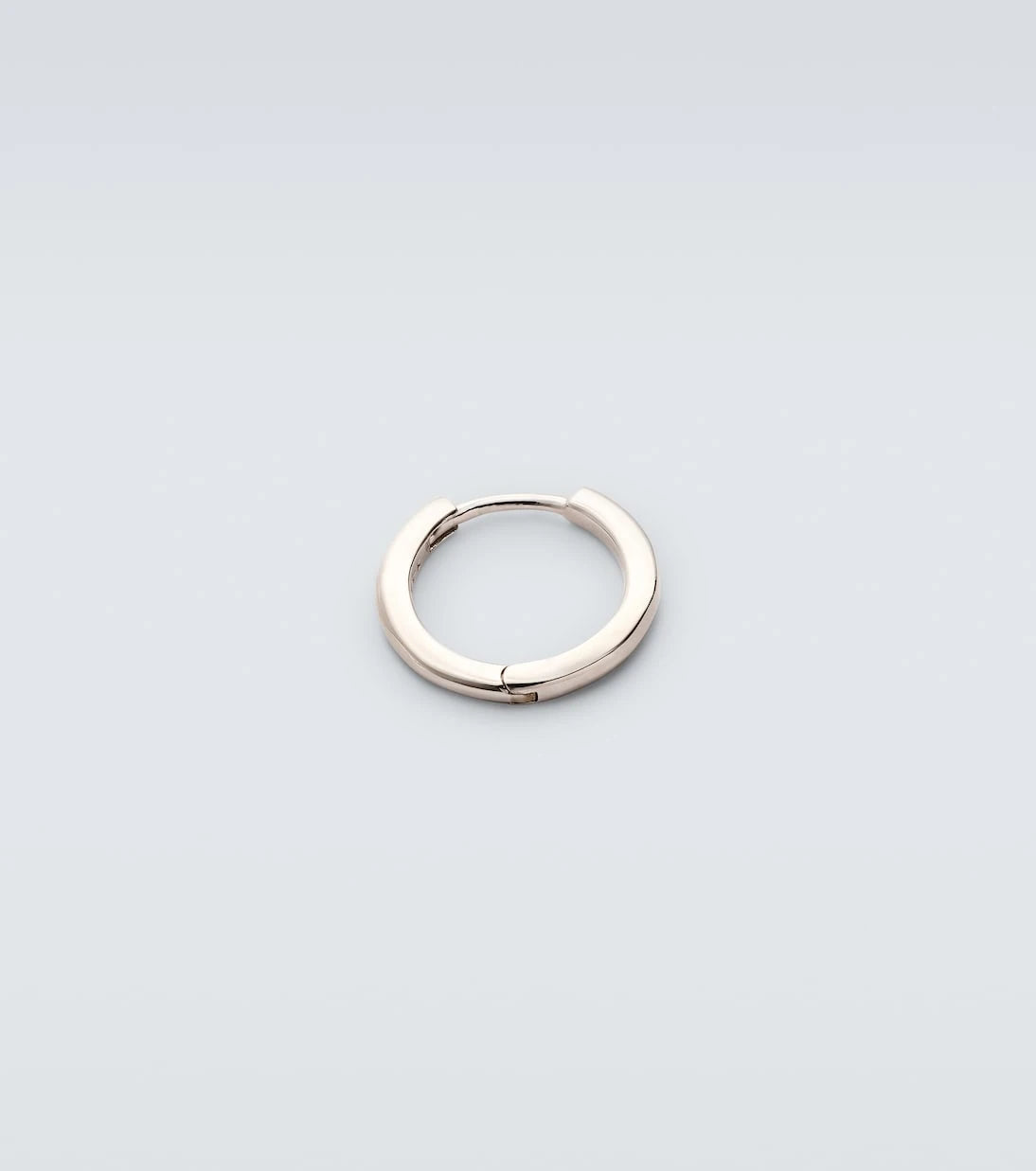 Mateo - 14kt white gold single hoop earring