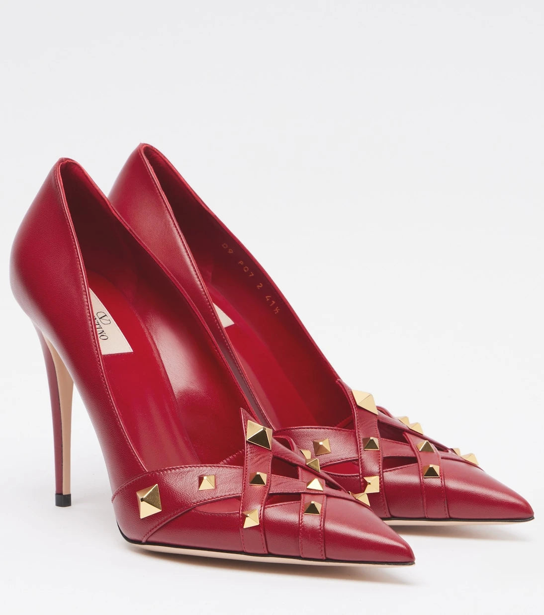 Valentino Garavani - Studdy leather pumps