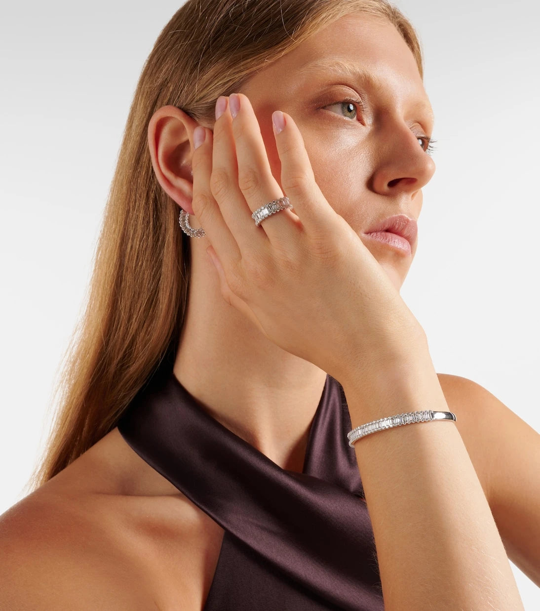 Bucherer Fine Jewellery - 18kt white gold bangle with diamonds