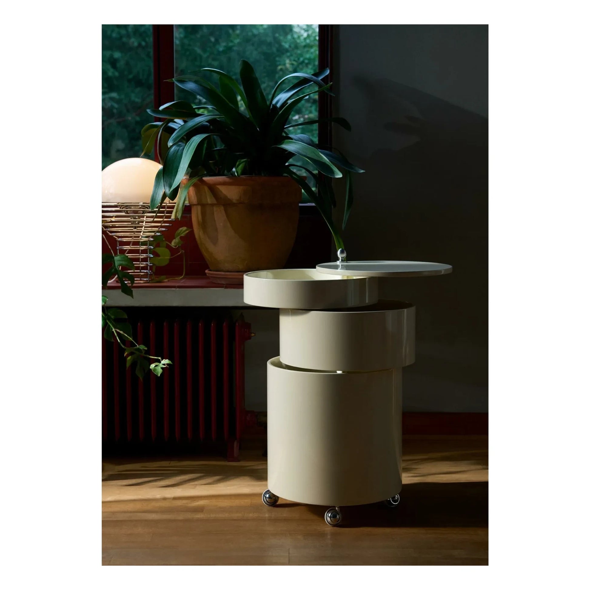 Verpan - Barboy mobile storage unit - Glossy Edition | Cream