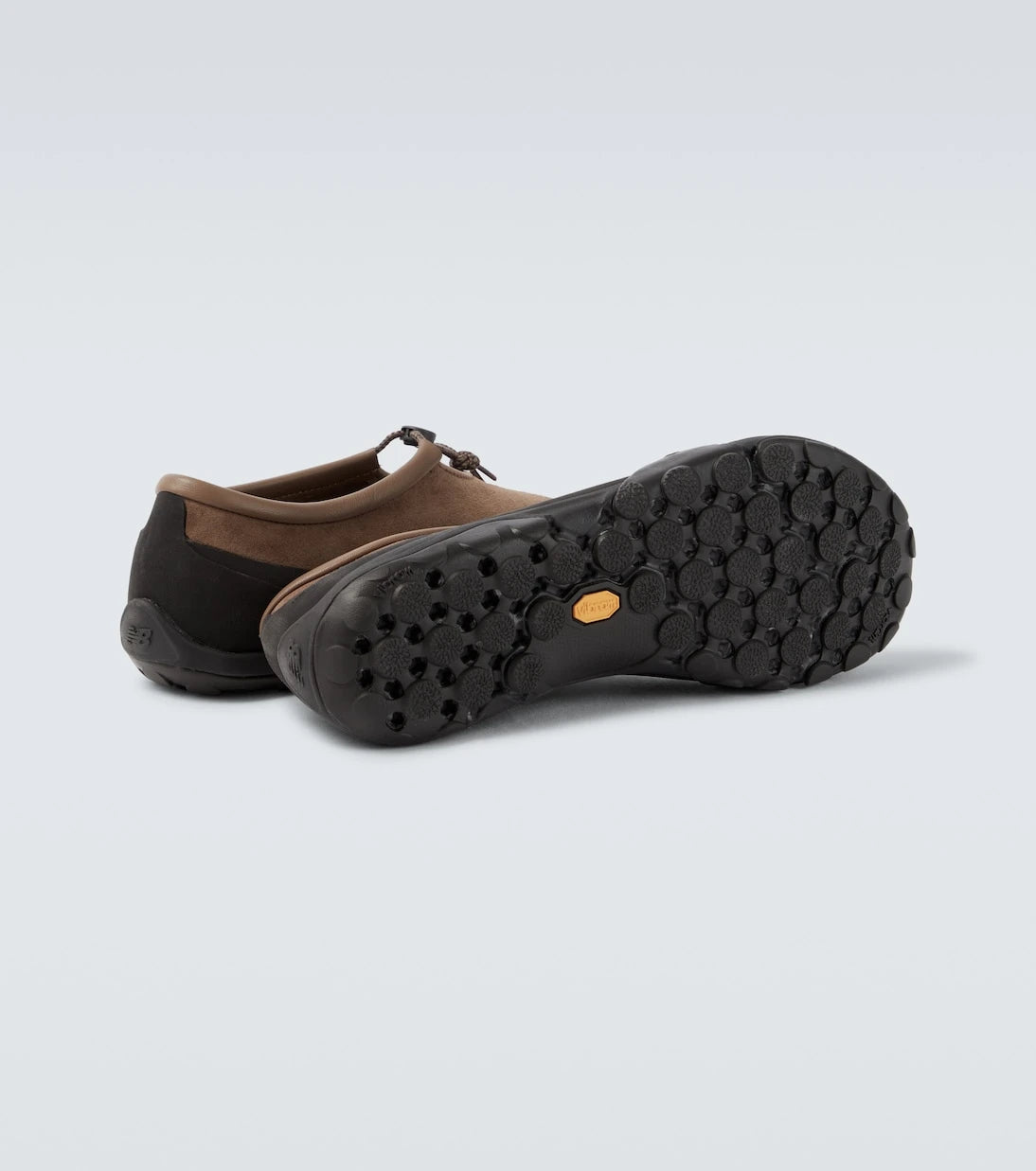 New Balance - MT10T nubuck sneakers
