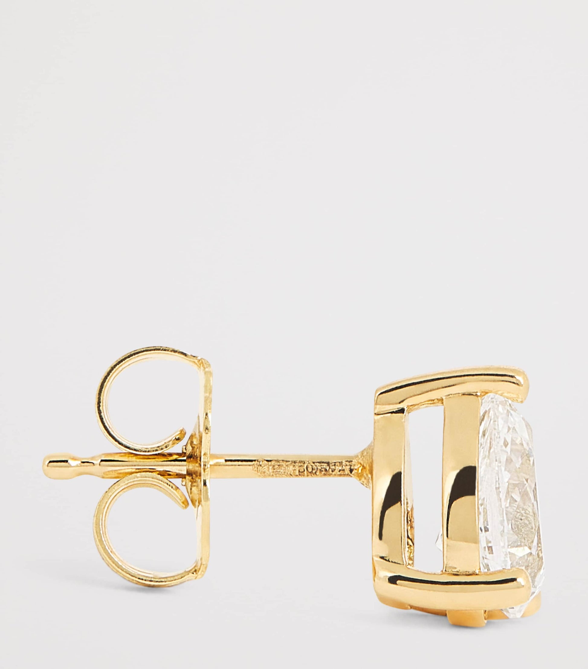 Yellow Gold and Diamond Pear Stud Earrings (1.00ctw)