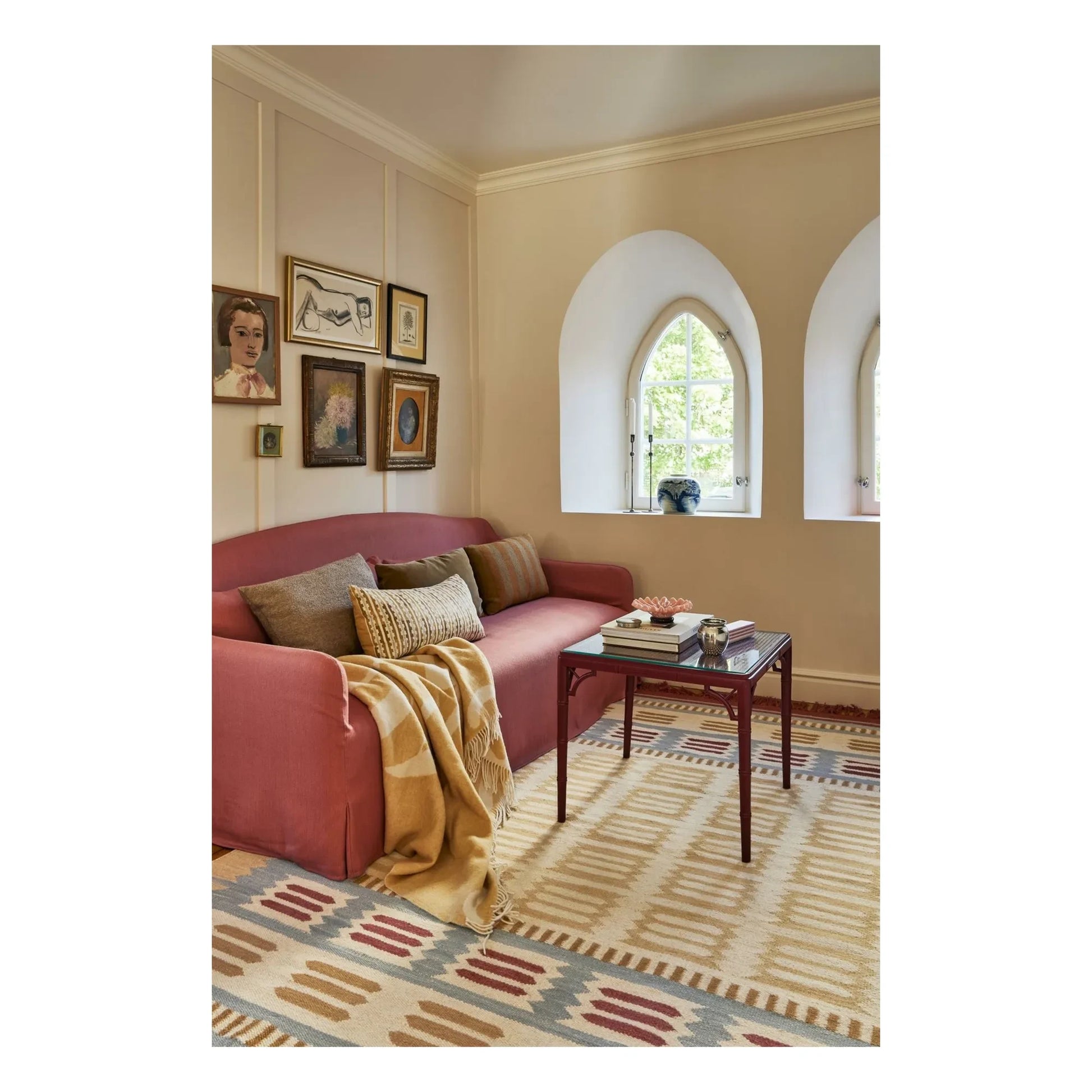 Layered - Röllakan Hilma wool rug | Dark Beige