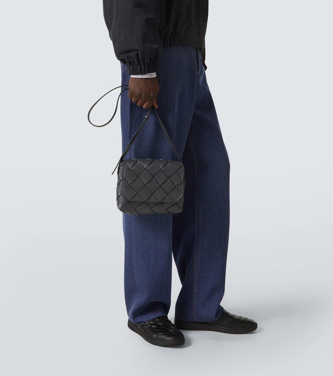 Bottega Veneta - حقيبة كروسبودي Diago صغيرة من الجلد