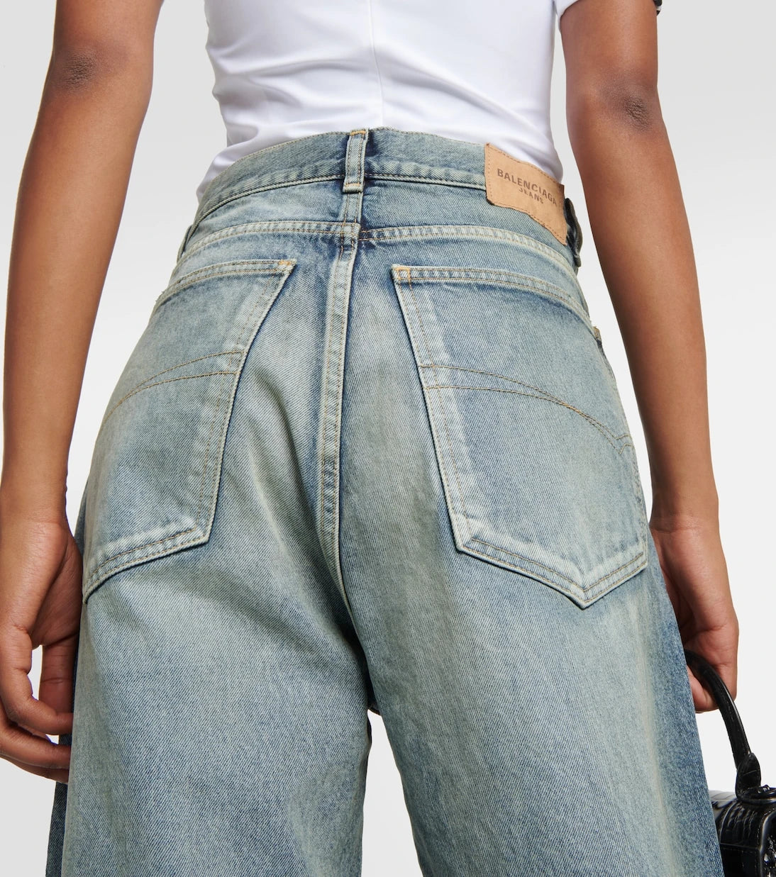 Balenciaga - Mid-rise wide-leg jeans