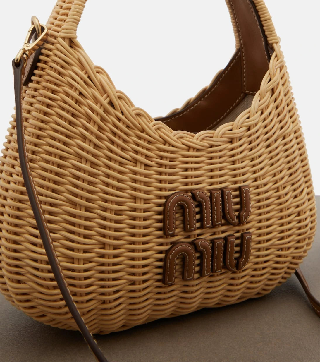 Miu Miu - Wander wicker top-handle bag