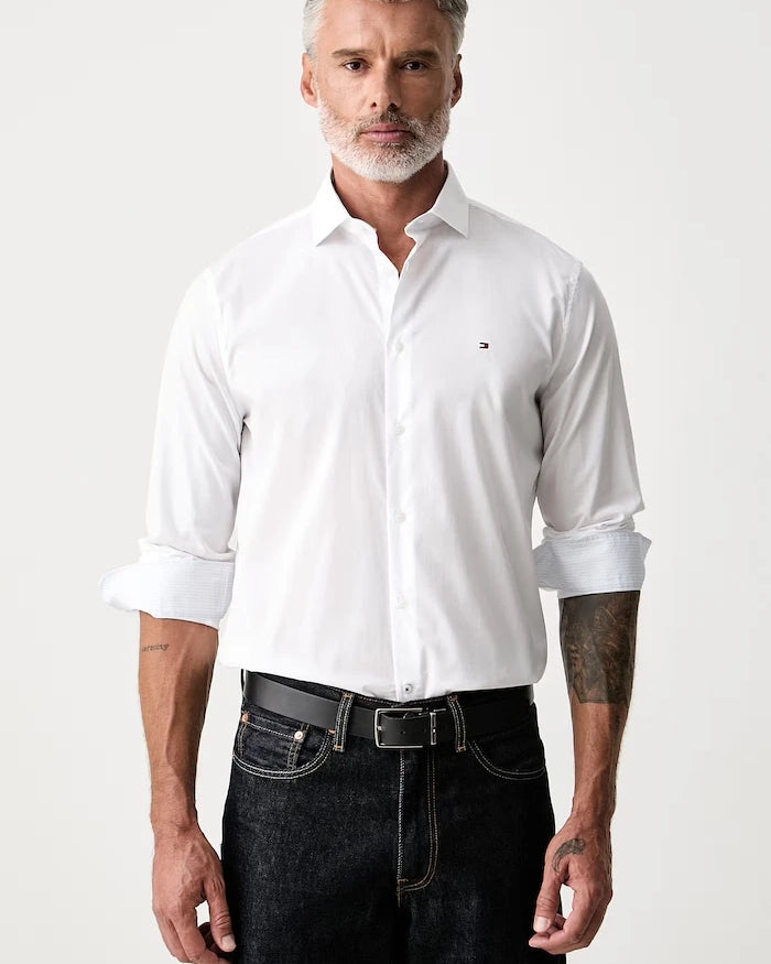Tommy Hilfiger pamuk ve elastan erkek gömlek