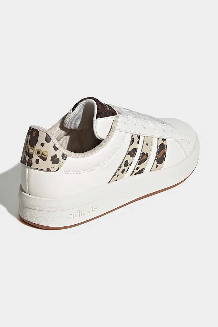 Детски маратонки adidas GRAND COURT 3.0
