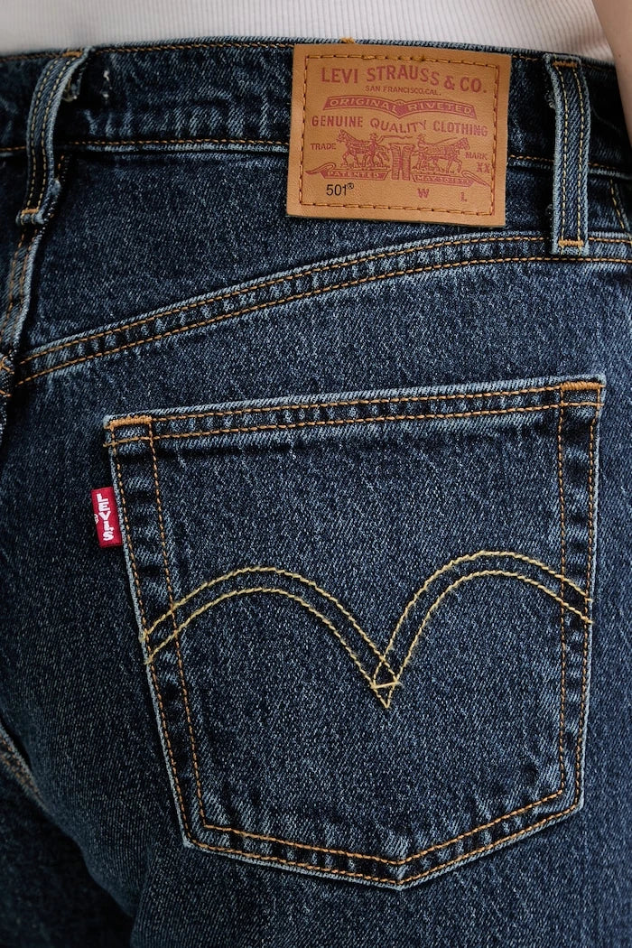 Levi's 501 CROP Jean