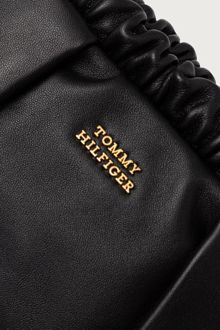Tommy Hilfiger kadın deri crossbody çanta