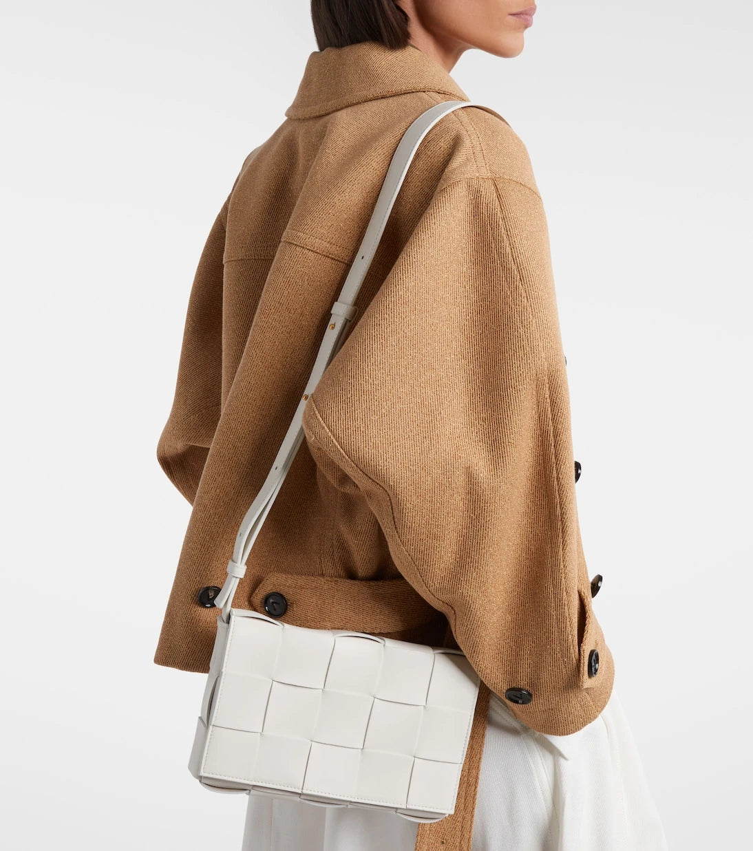 Bottega Veneta - Cassette leather shoulder bag