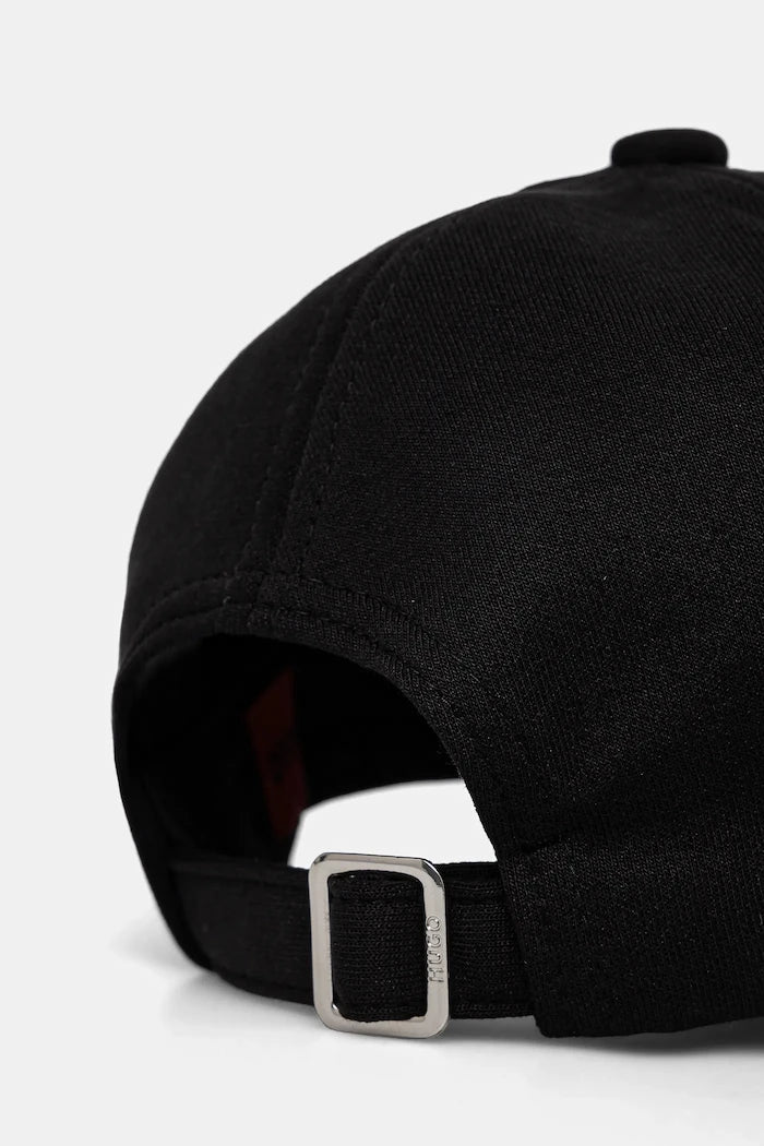 Vizörlü şapka HUGO