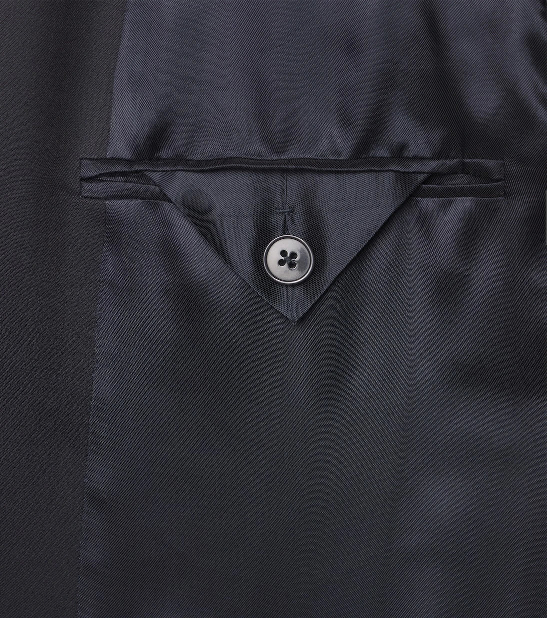 زينيا - بدلة صوف وموهير