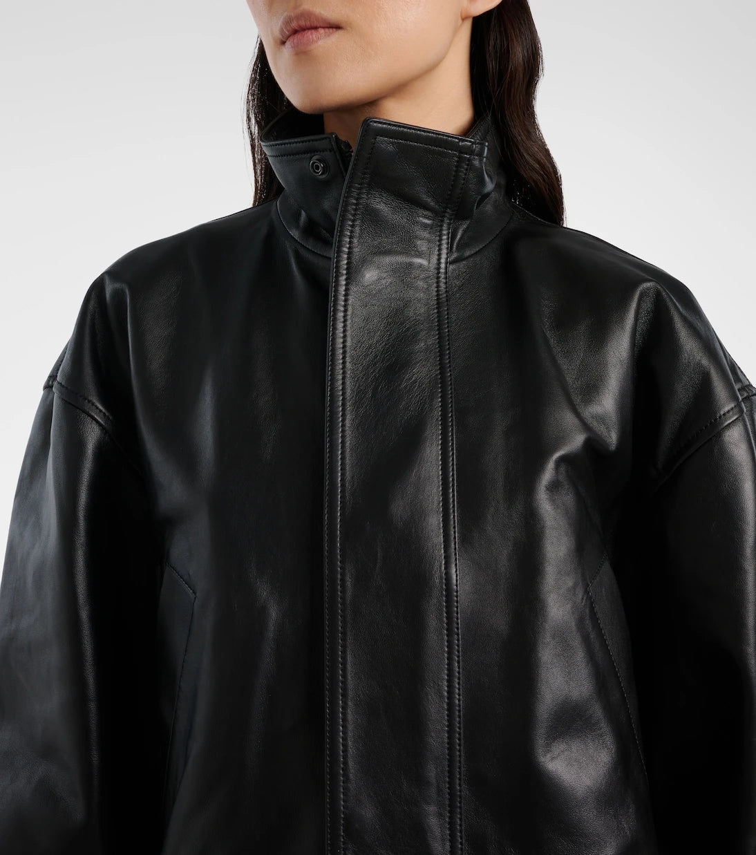 Balenciaga - سترة جلدية