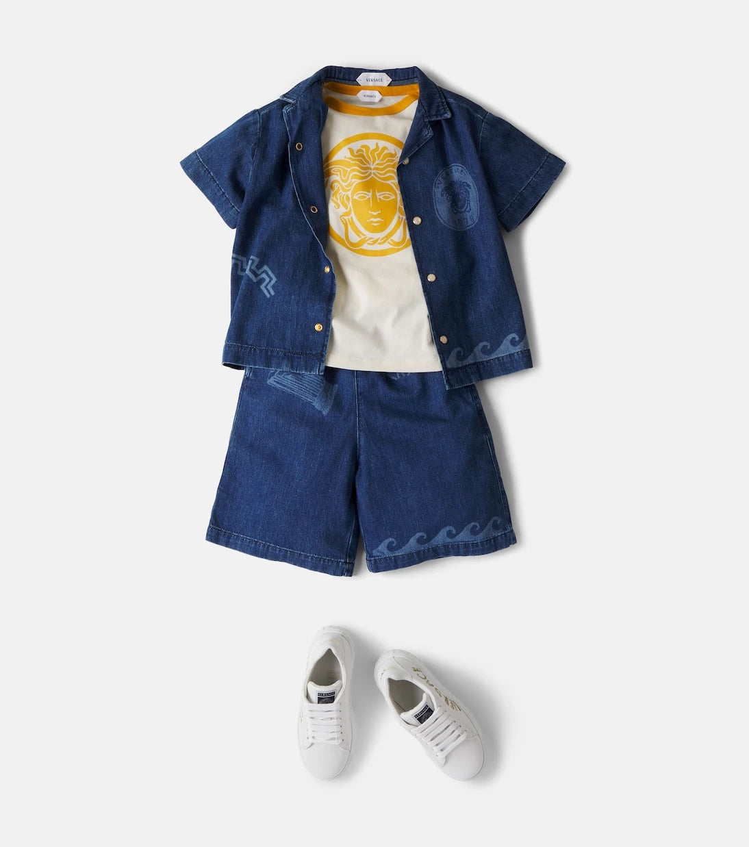 Versace Kids - Printed denim shorts