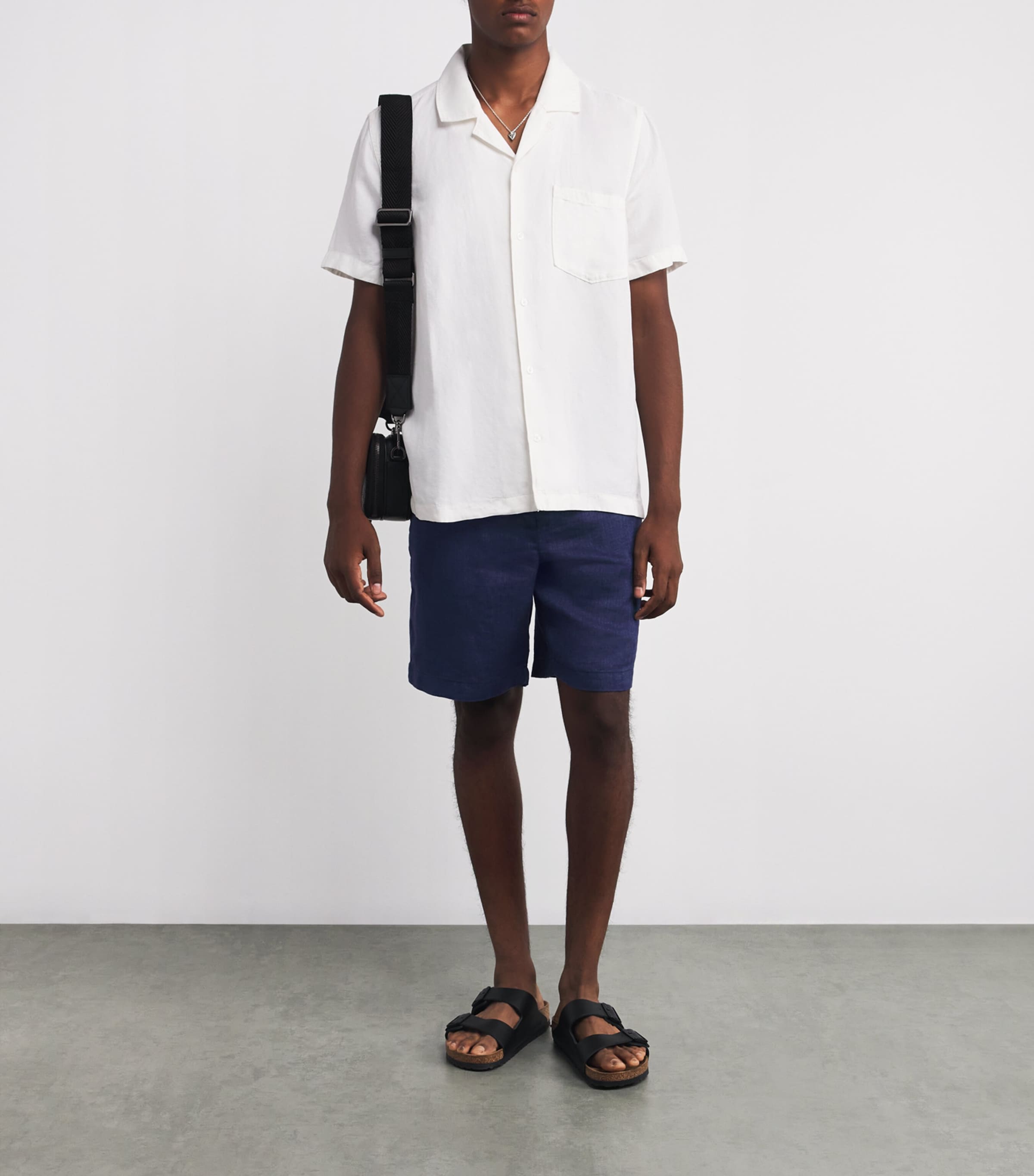 Navy Linen Felipe Shorts