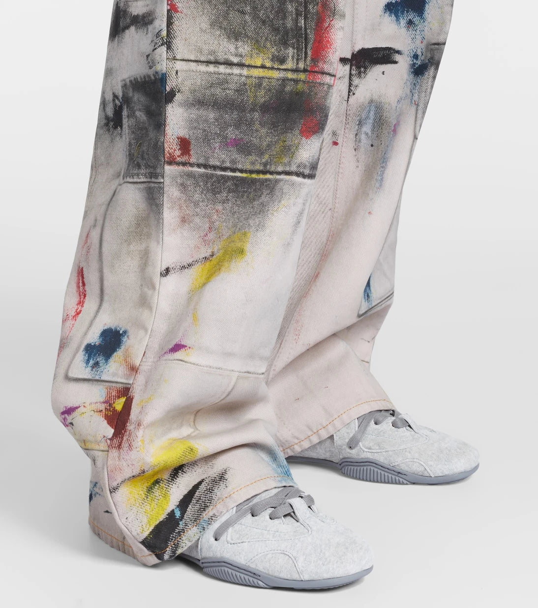Acne Studios - جينز واسع الساق بتصميم الترومبلوي "1981"