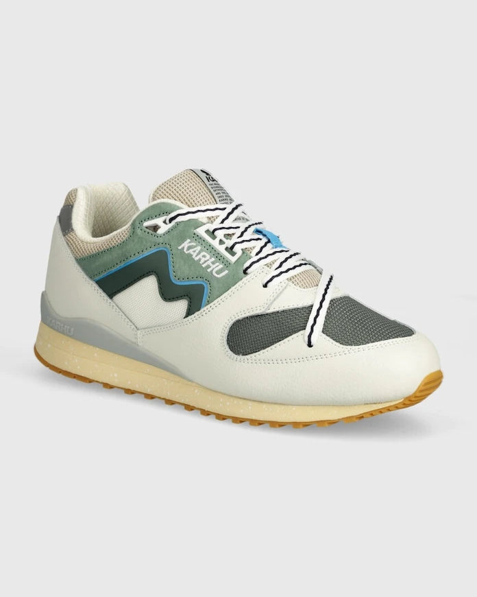 Karhu Synchron Classic