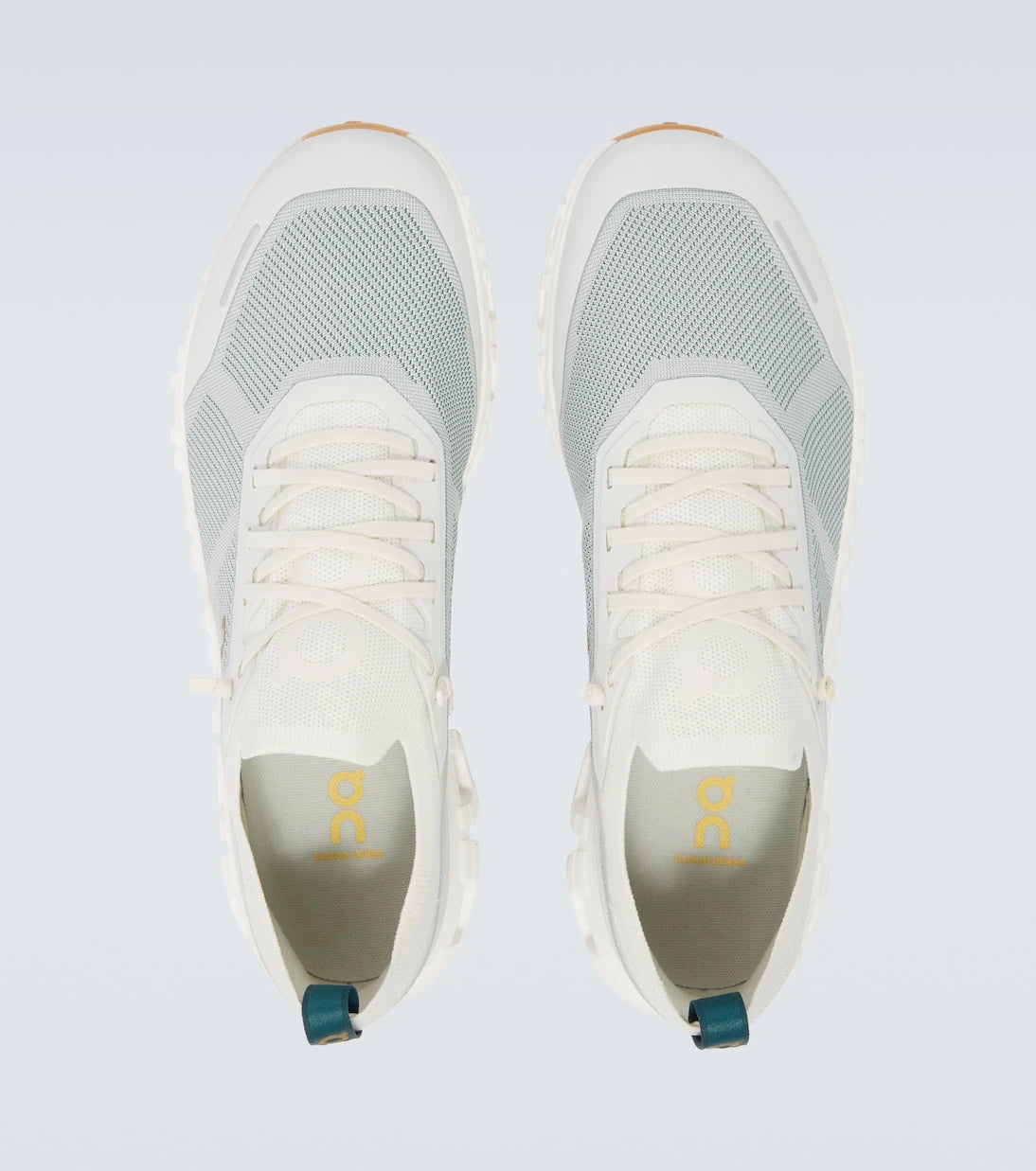 On - Cloud 6 Versa running shoes