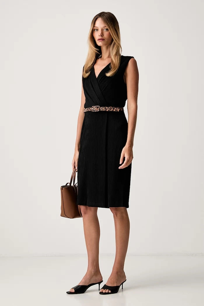 DKNY elbise