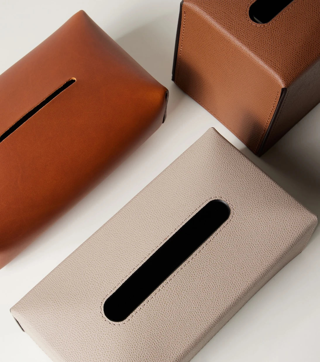 Giobagnara - Leather tissue holder