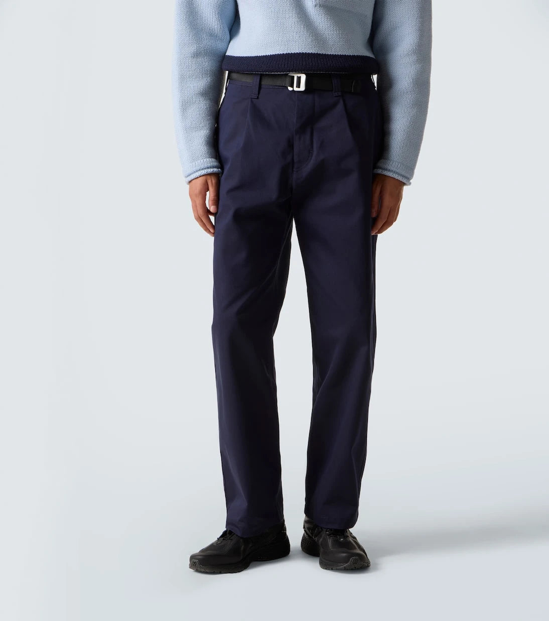 Stone Island - بنطلون مستقيم من قماش الغبردين بحزام