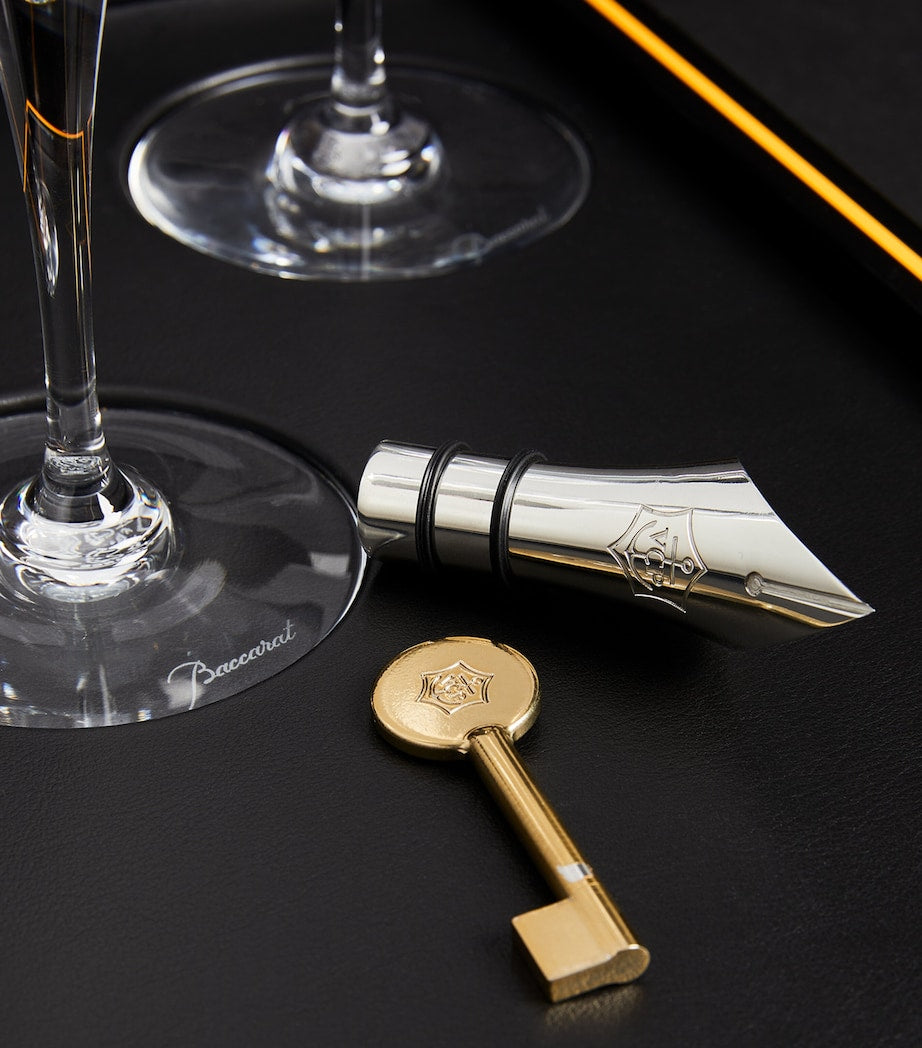 Veuve Clicquot x Baccarat La Grande Dame Inkwell Champagne Case (6 x 75cl)