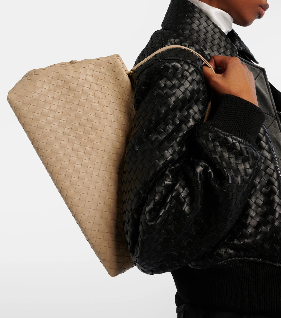 Bottega Veneta - حقيبة كتف جلد إنتريشاتو 1998