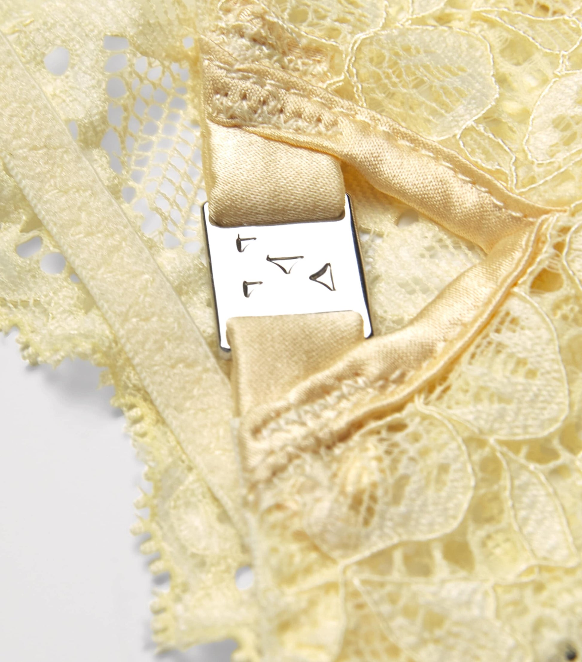 Fleur Du Mal Yellow Lace Bianca Thong