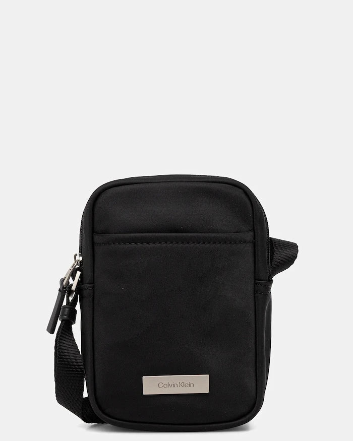 Calvin Klein Erkek Omuz Çantası