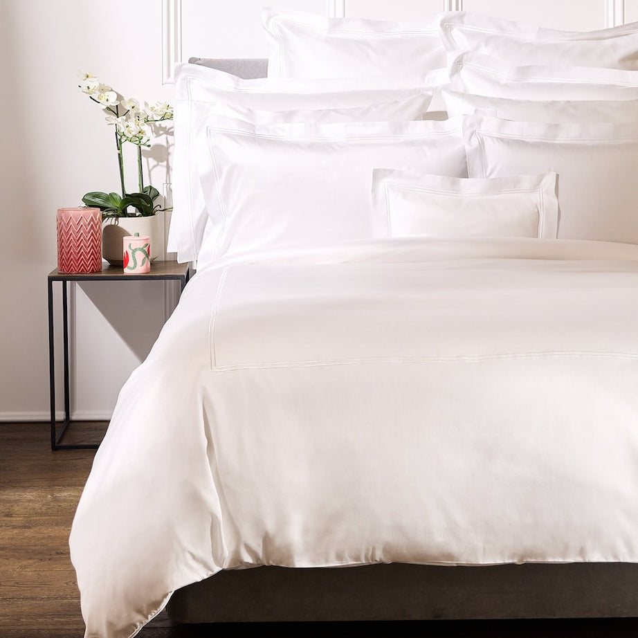 Pendle Double Flat Sheet (230cm x 275cm)