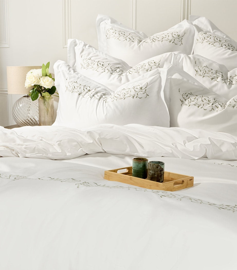 Tresco Embroidered King Duvet Cover Set (230cm x 220cm)