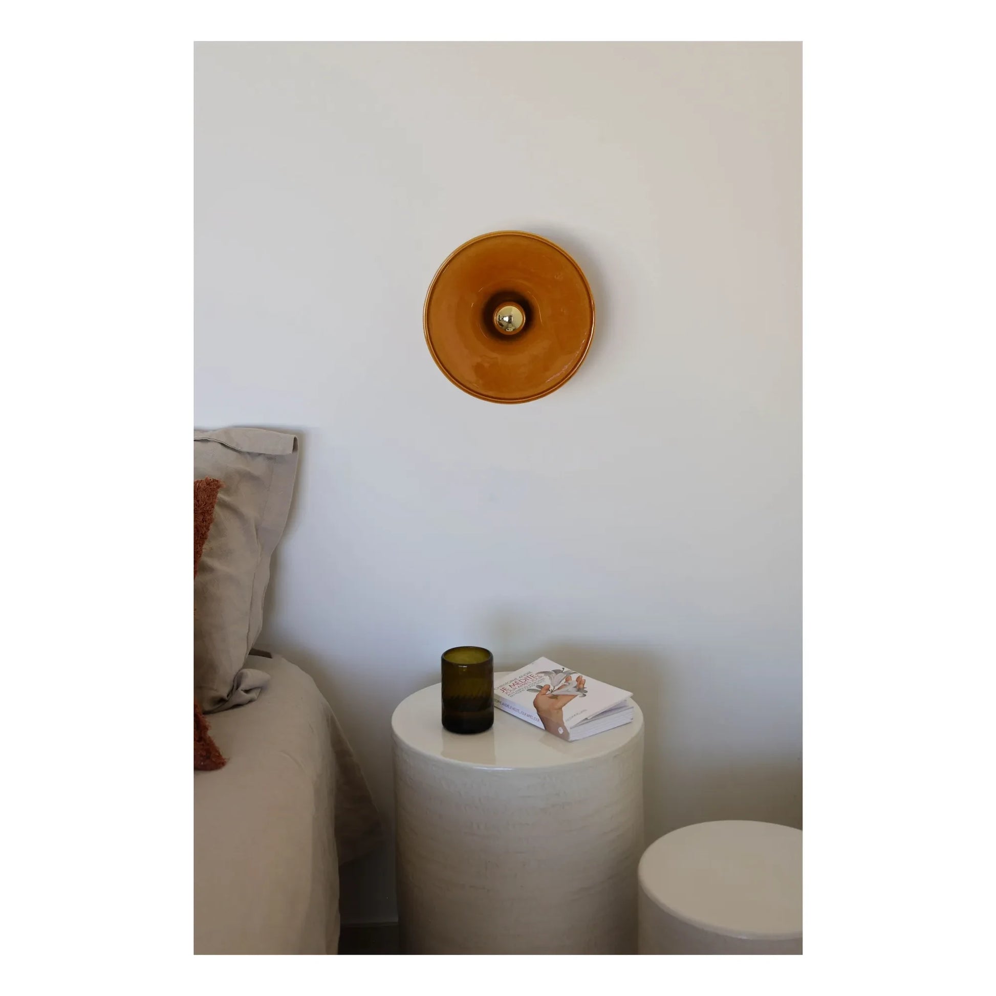 Masamé - Gigaro wall lamp | Honey