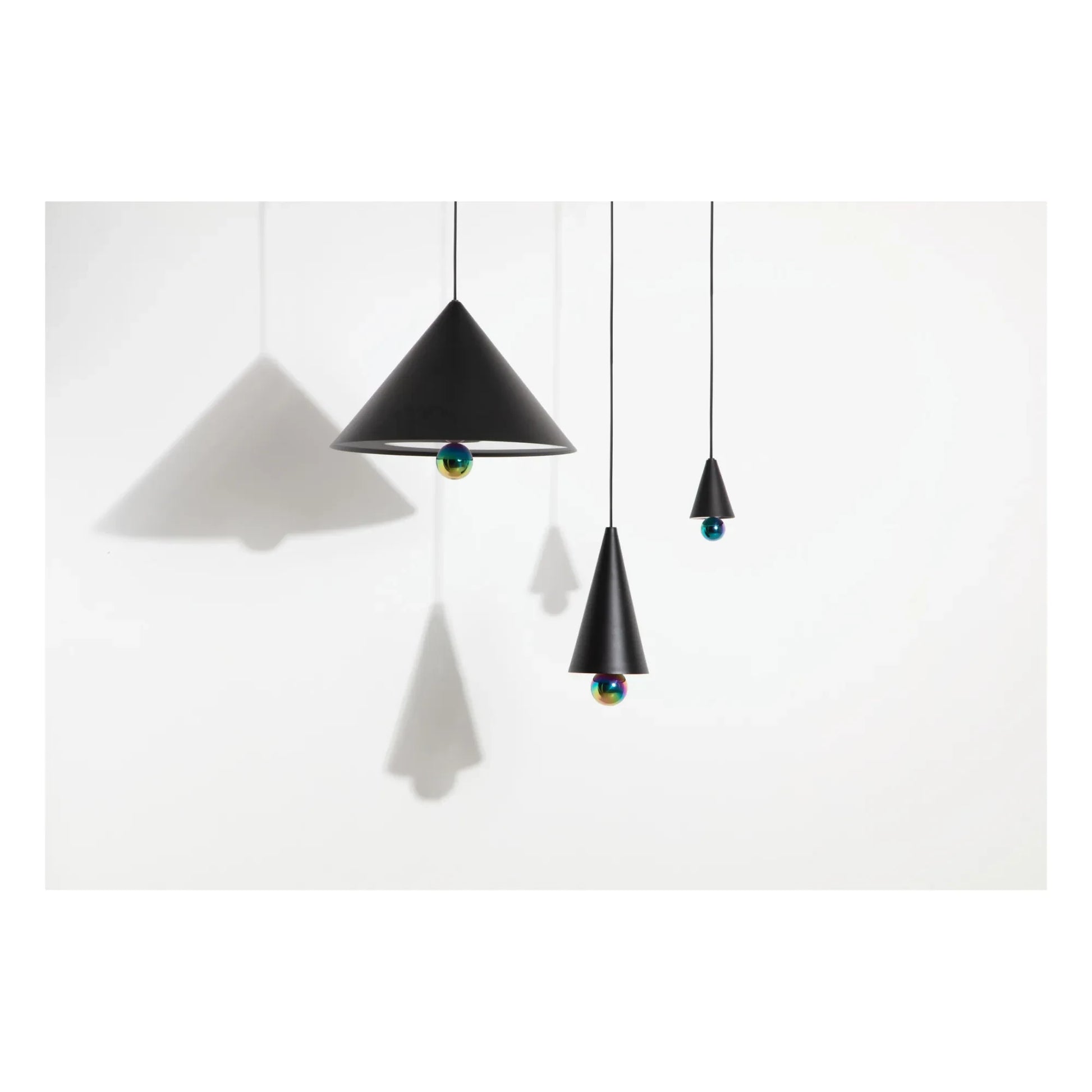 Petite friture - Cherry Pendant Lamp | Black