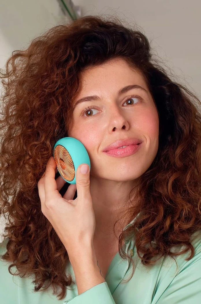 FOREO UFO™ 2 Maske Uygulama ve Işık Terapisi Cihazı