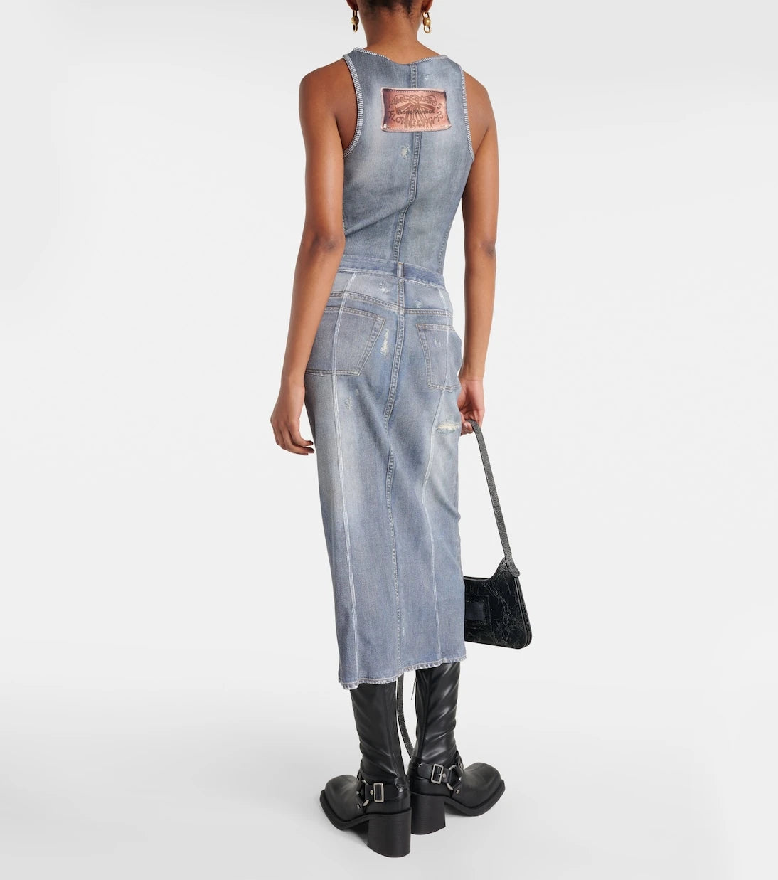 Acne Studios - تنورة جينز متوسطة الطول بطبعة وخصر متوسط الارتفاع