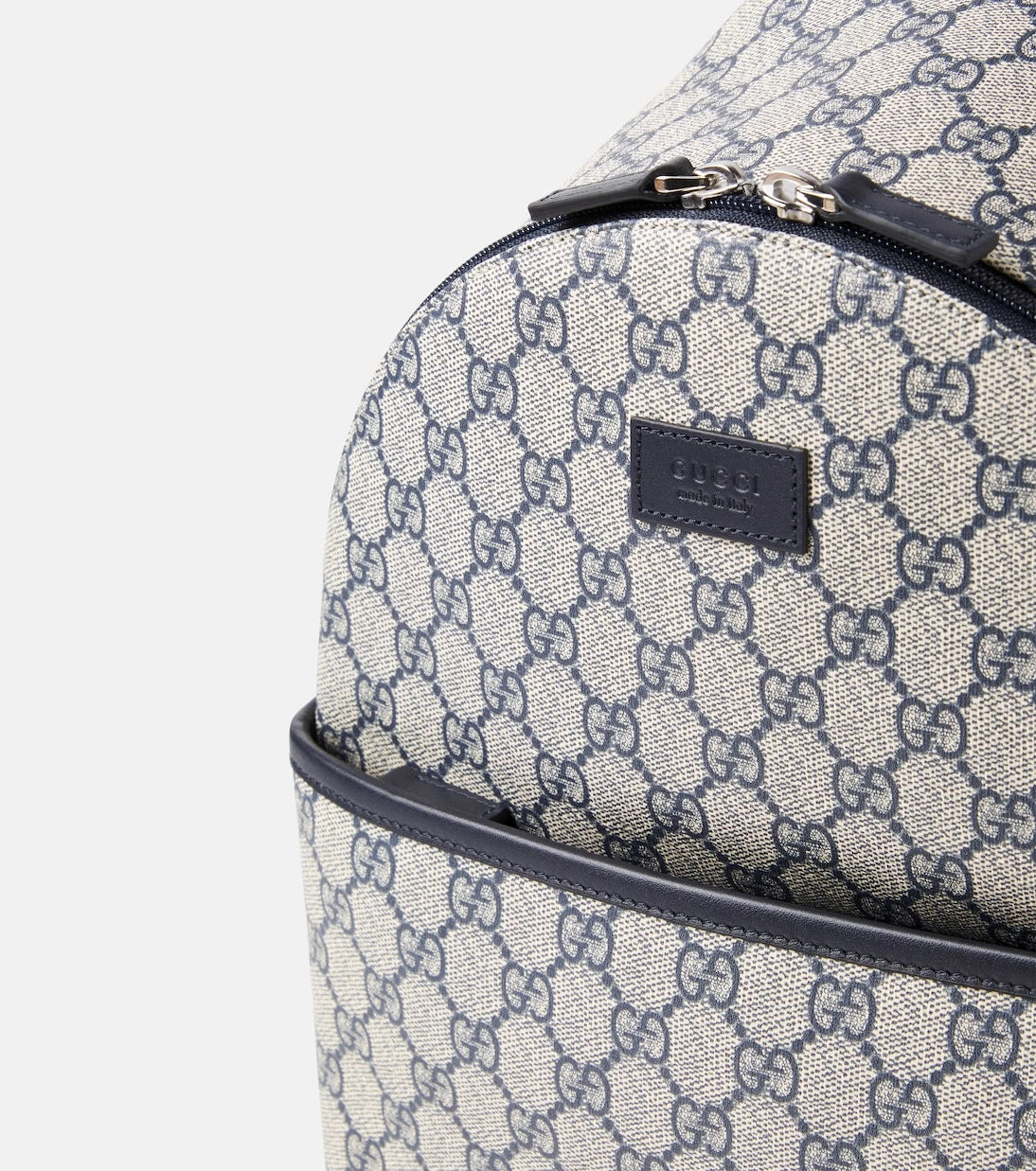 Gucci Kids - حقيبة ظهر من قماش GG Supreme ومزينة بالجلد