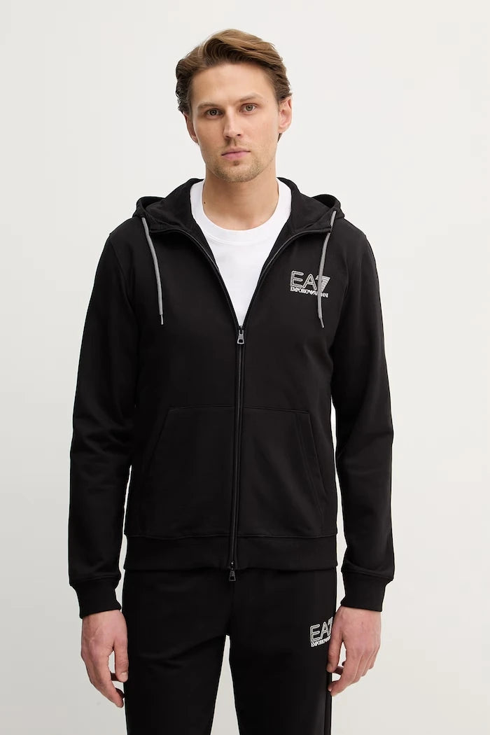 EA7 Emporio Armani erkek spor takımı