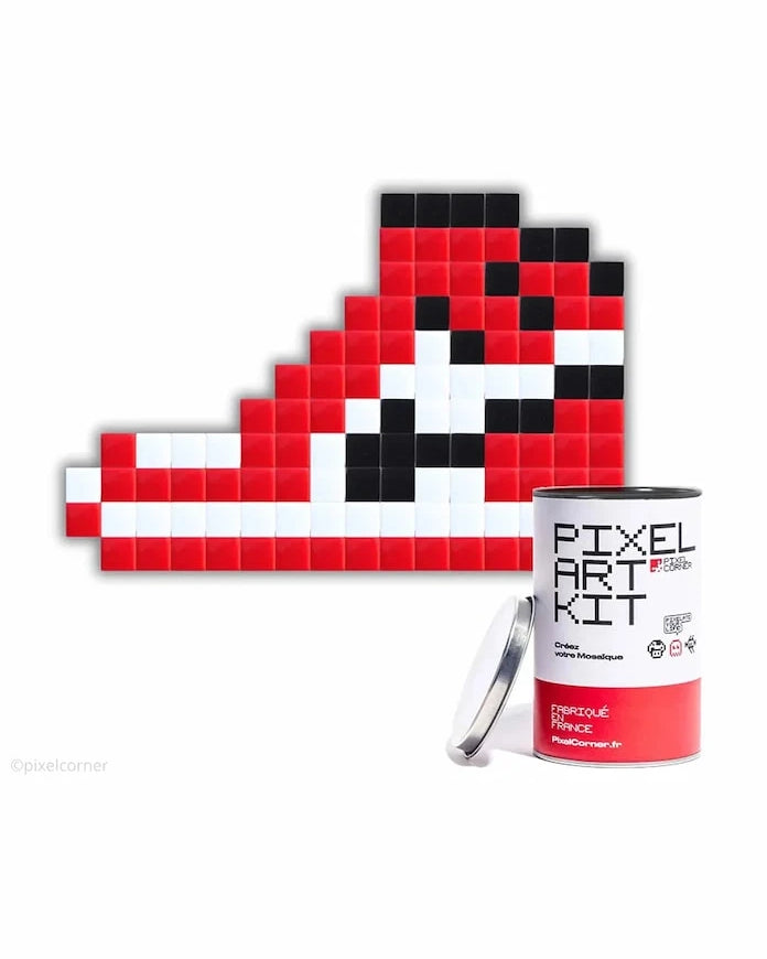 Комплект "направи си сам" пикселна мозайка Pixel Corner The Sniker(s)