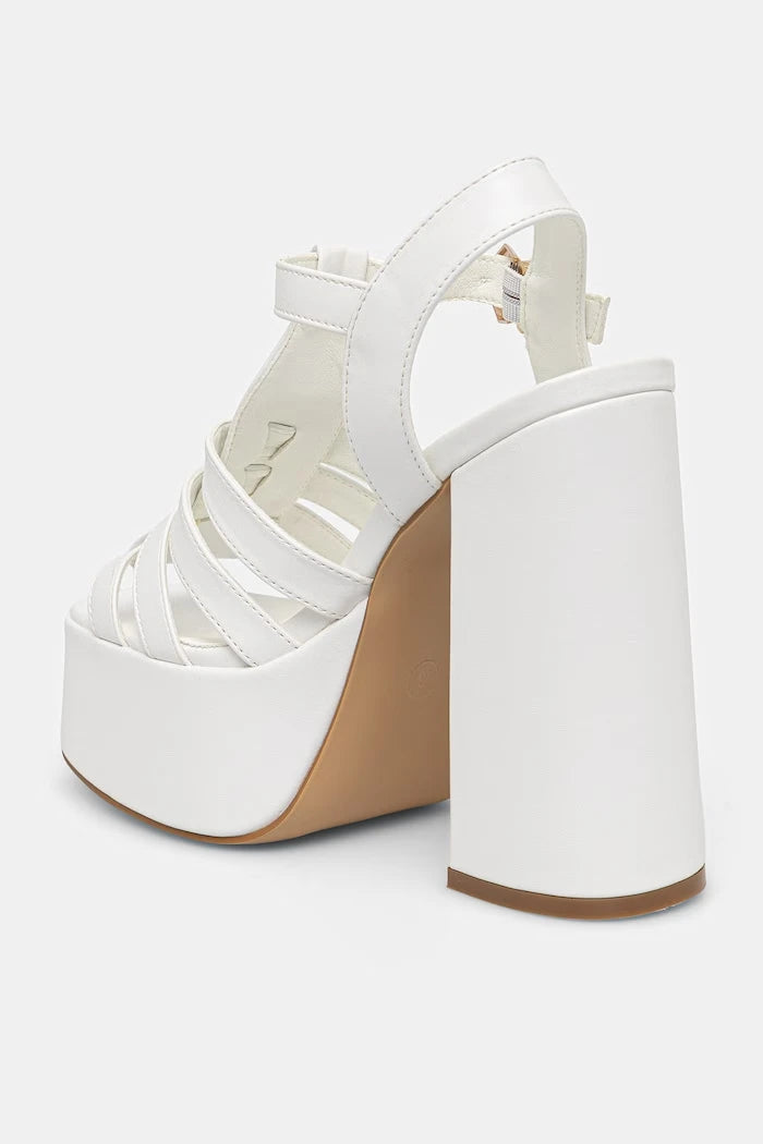 Koi Footwear сандали с дебел ток