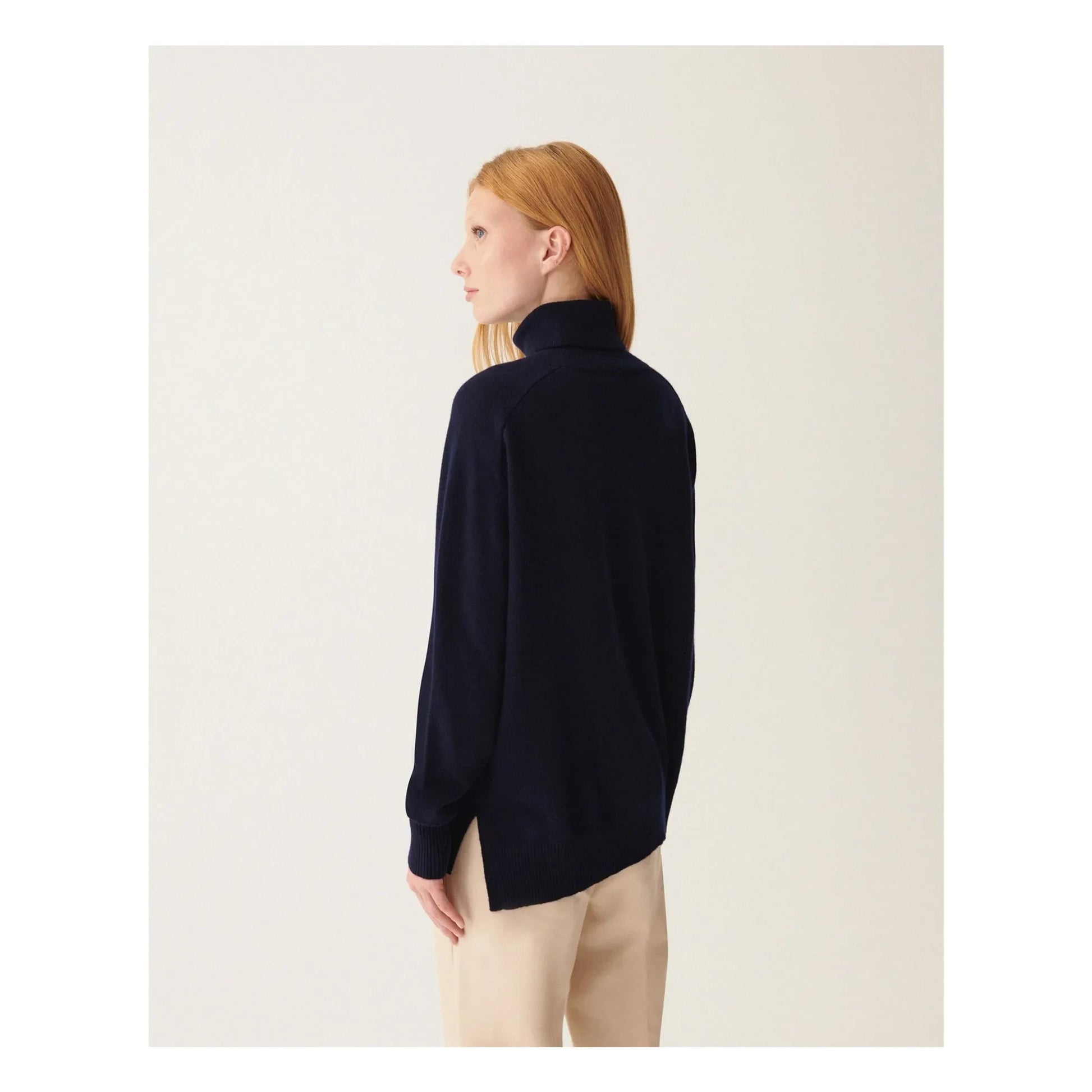 Bompard - Ample Cashmere Roll Neck Sweater | Navy blue