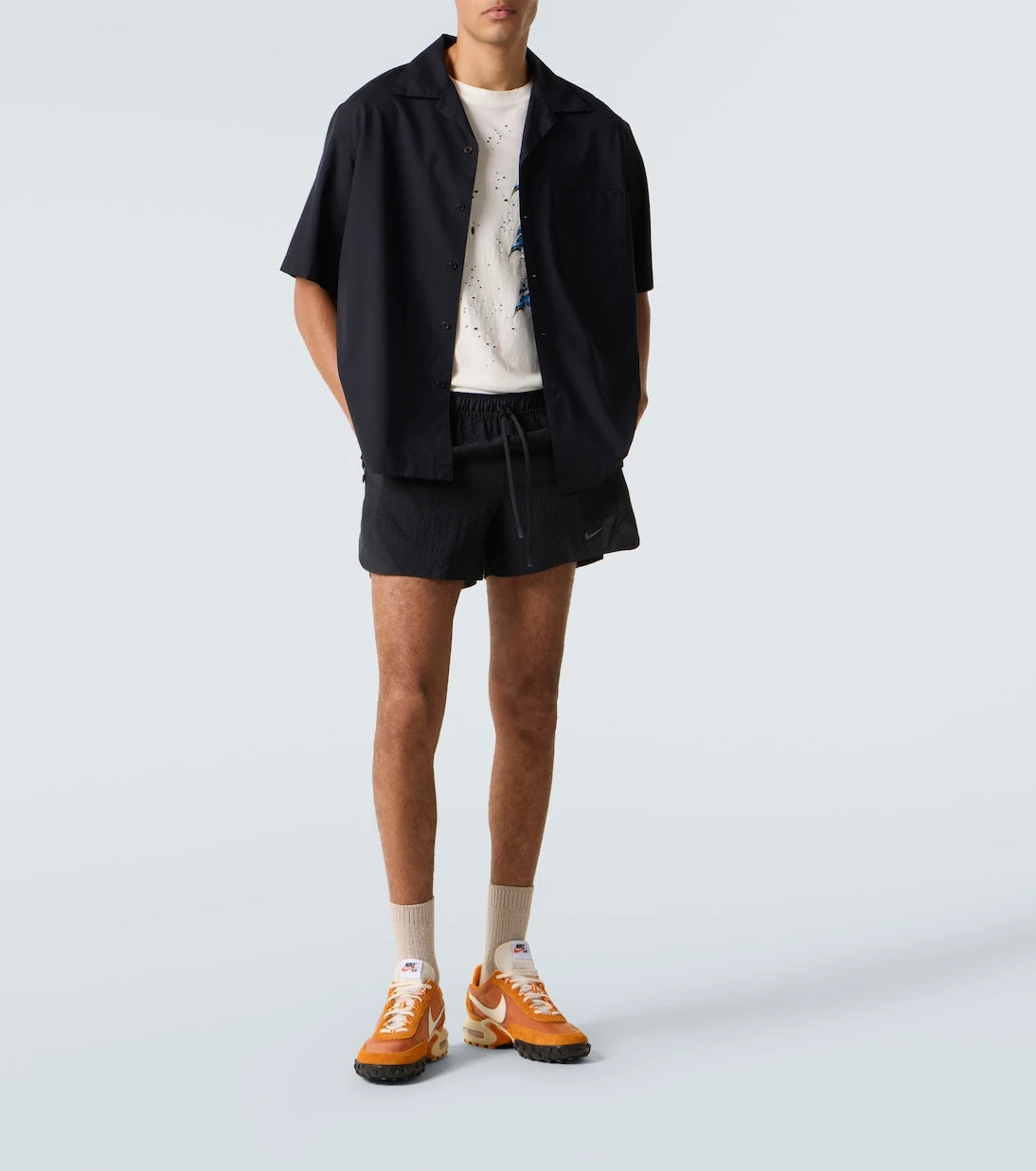 Nike - حذاء سنيكرز Air Max Waffle بحواف من الشمواه